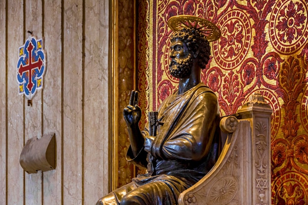 St. Peter-Statue in der Basilika Vatikan Rom