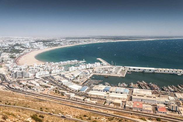 Stadtansicht von Agadir im Sommer Marokko