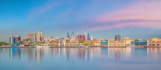 Stadtbild der Skyline der Innenstadt von Philadelphia in Pennsylvania, USA