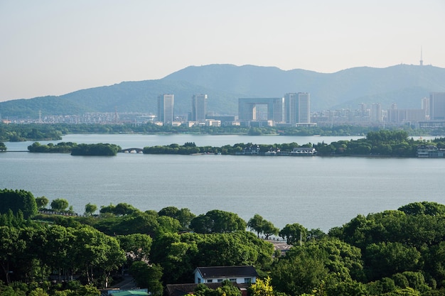 Foto stadtlandschaft des wuli-sees in wuxi