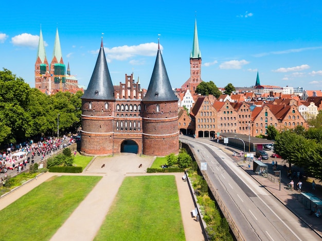 Stadttor Holstentor in Lübeck