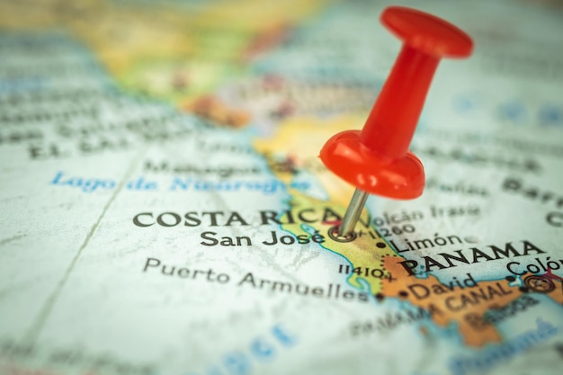 Standort Stadt San Jose in Costa Rica roter Stecknadel auf der Reisekartenmarkierung und Punkt Nahaufnahme Tourismus- und Reisekonzept Nordamerika