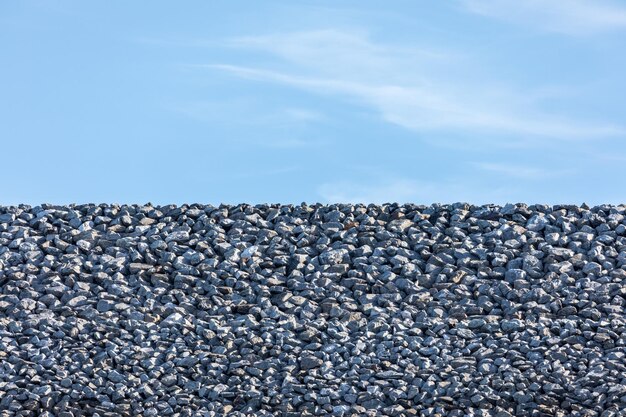 Foto stapel von steinen gegen den himmel