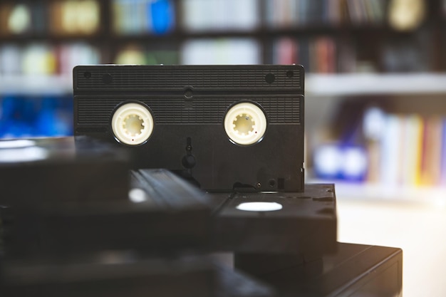 Stapel von Videokassetten VHS auf Video-Wiedergabe-Stapel