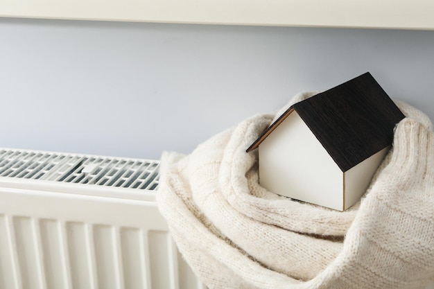Start des Heizperiodenkonzepts zur Bereitstellung von Wärme im Haus