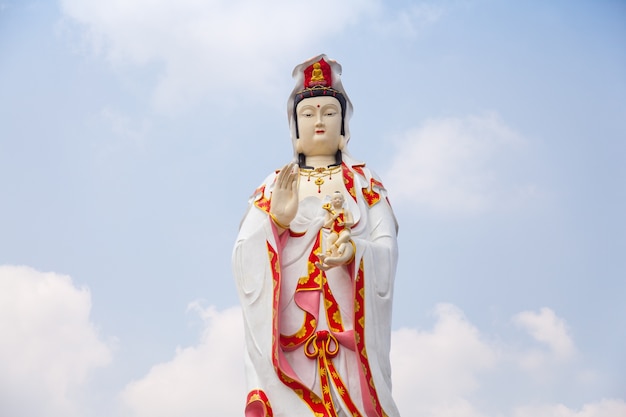 Statue von Guan Yin.