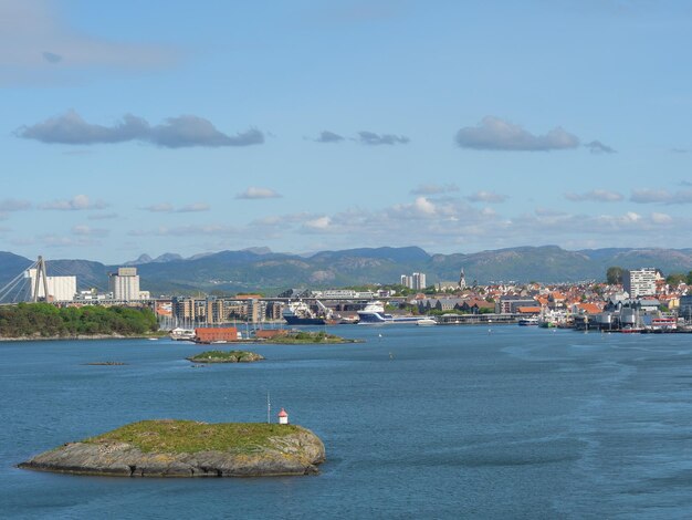 Foto stavanger e os fiordes da noruega.