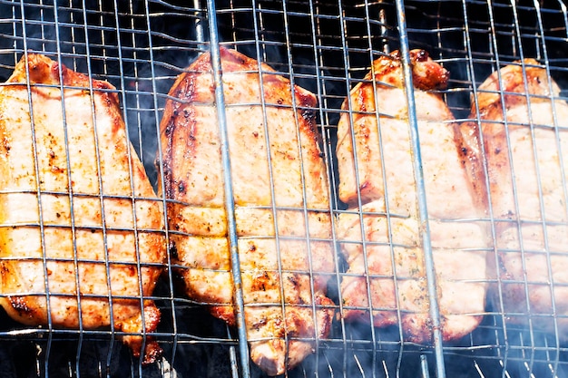 Steaks vom Grill Picknick an der frischen Luft