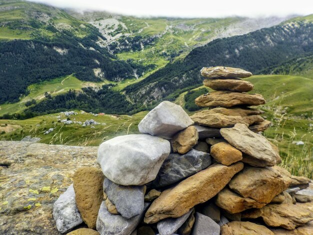 Foto steine auf felsen