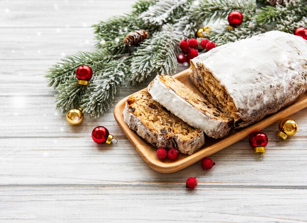 Stollen de natal em madeira