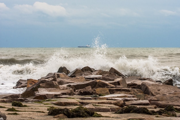 Stormy Tiempo en la playa