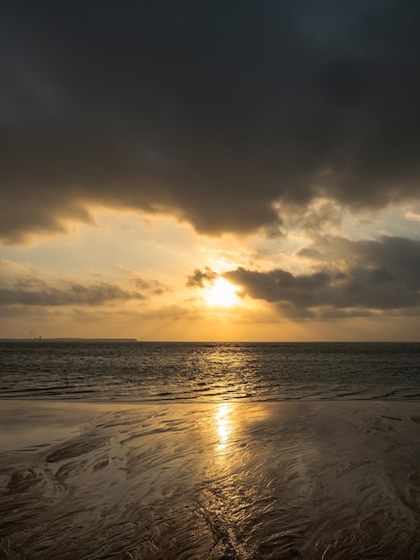 Strandblick bei Sonnenaufgang