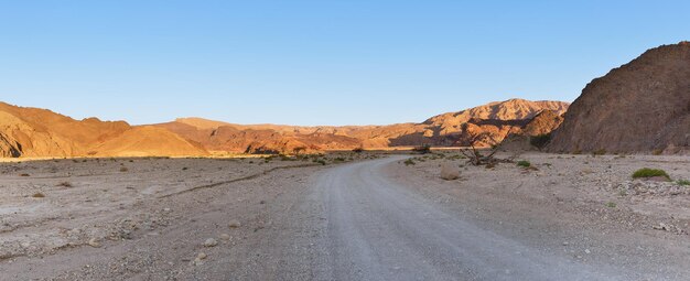 Straße in der Wüste von Eilat Israel