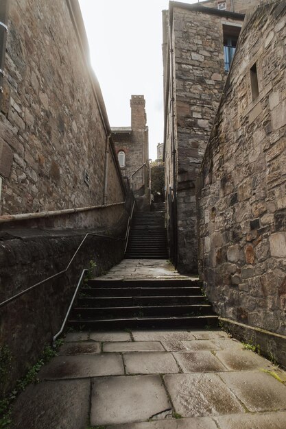 Foto straße mit treppen in edinburgh