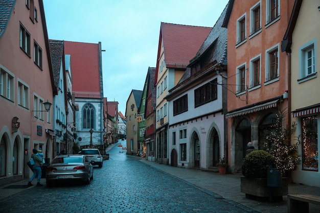 Straßen für Neujahr und Weihnachtsmarkt in Rothenburg ob der Tauber, Bayern, Deutschland