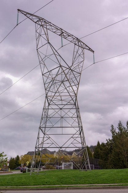 Foto strommast aus stahl