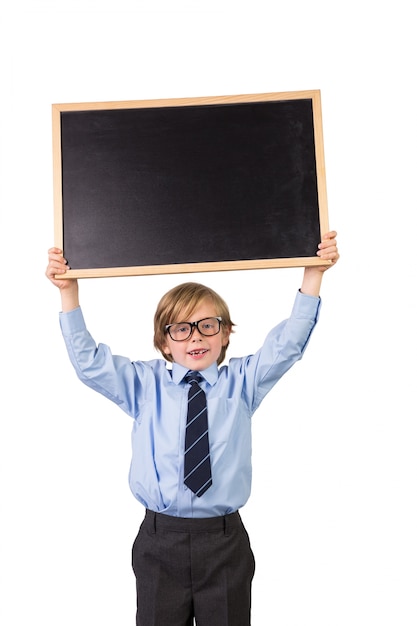 Student, der Tafel lächelt und hält