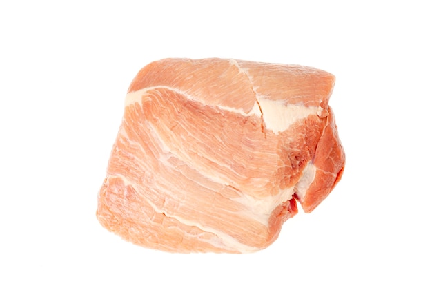 Stück rohes frisches Schweinefleisch lokalisiert auf Weiß.
