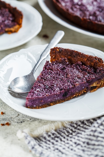 Stück vegetarische Beerentorte