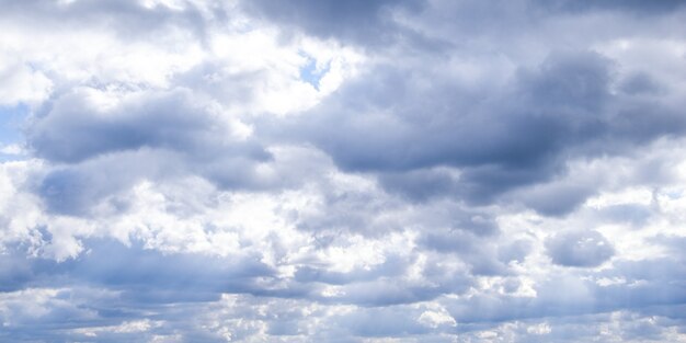 stürmisches Wetter Wolkenlandschaft