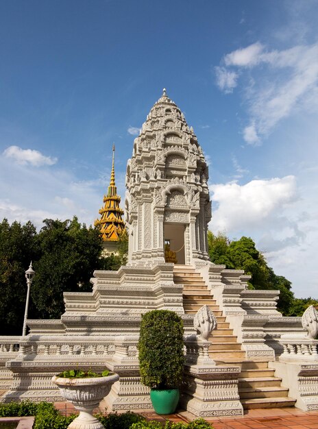 Stupa por Royal Palace Camboya