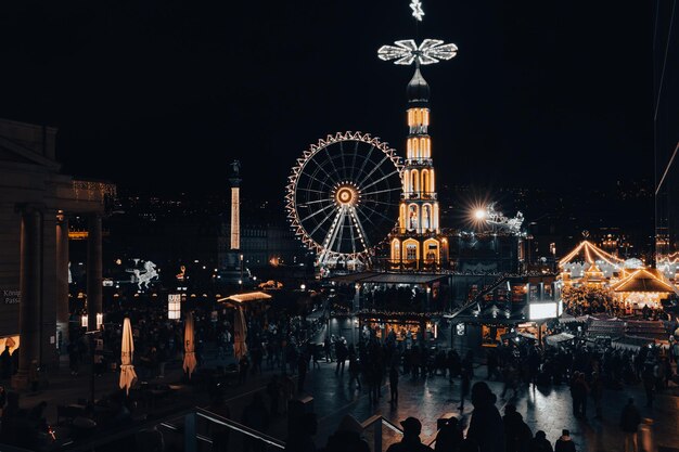 Foto stuttgart deutschland 24. dezember 2023 weihnachtsfeier in deutschland