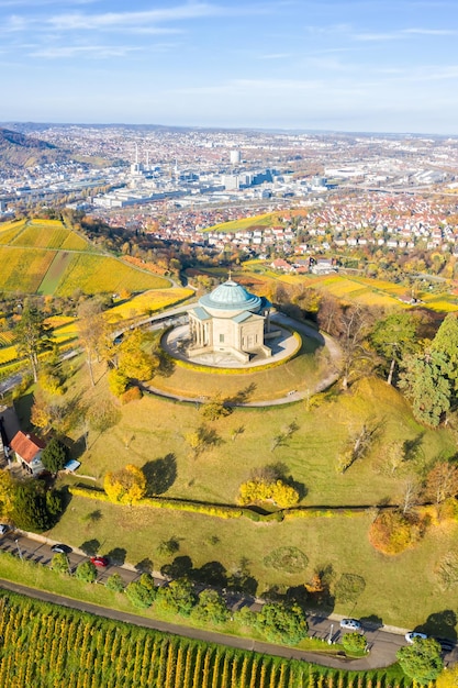 Stuttgart Grabkapelle tumba capilla Wurttemberg Rotenberg viñedo foto aérea ver viajes en Alemania