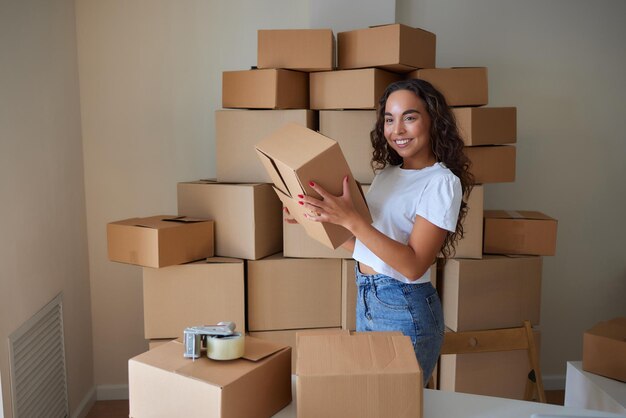 Sucesso empresarial da mulher de negócios Vendas Online Entrega de encomendas