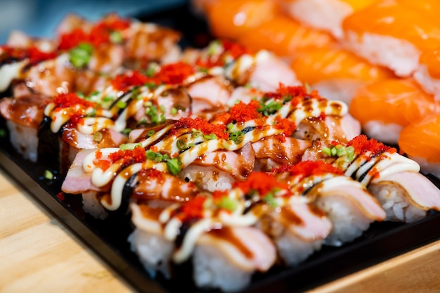 Suchi para vender en el supermercado, Suchi es comida nacional japonesa popular en todo el mundo.