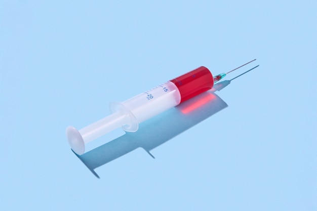 Suero rojo, vacuna en jeringa de plástico de 20 ml para inyección intravenosa