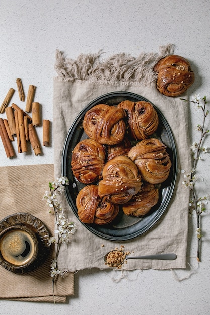 Süße Brötchen mit schwedischem Zimt