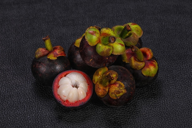 Süße köstliche exotische Frucht Mangosteen