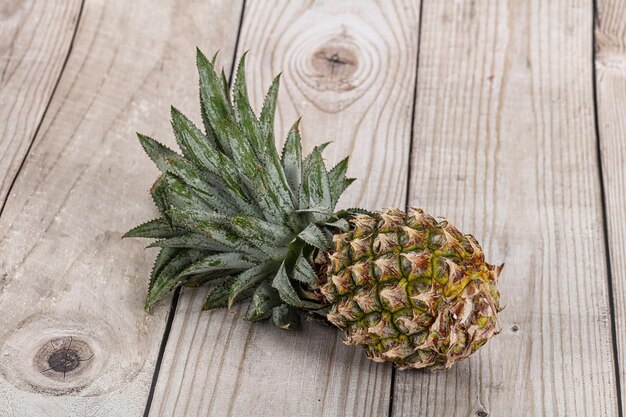 Süße reife tropische Bio-Ananas