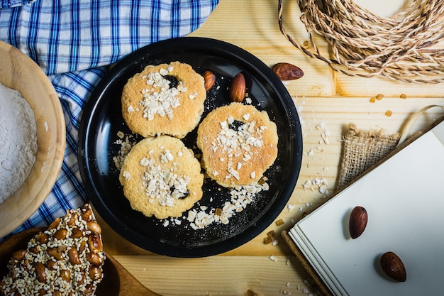 Süßigkeitsbrot auf dem Tisch