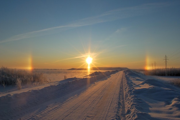 Sun Halo Morgen im Dezember Sibirien KhantyMansiysk Russland