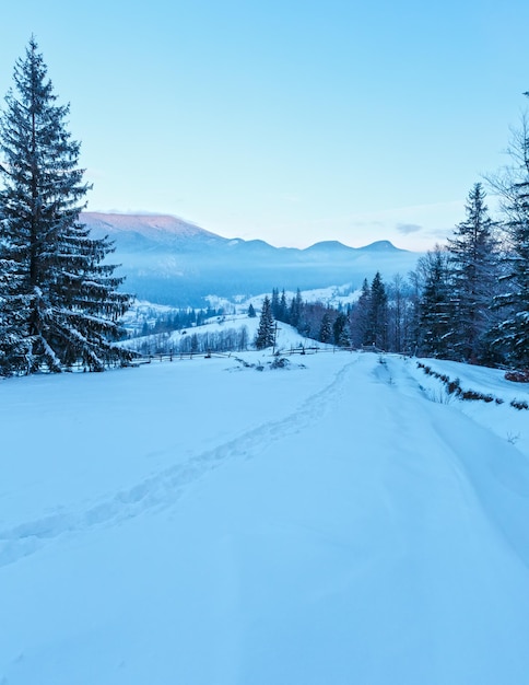 Sunrise Winter Karpaten Bergdorf Zelene Stadtrand Werchowyna Ukraine