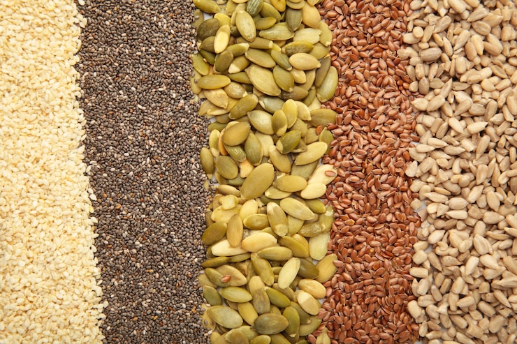 Foto superalimento saudável de gergelim, sementes de abóbora, sementes de girassol, sementes de linho e chia