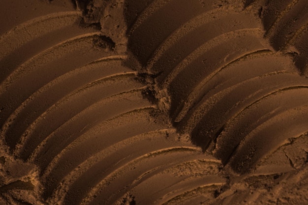 La superficie de arena arcilla tierra Ruedas abolladuras marcas de neumáticos Cráteres depresiones protuberancias Marte Planeta