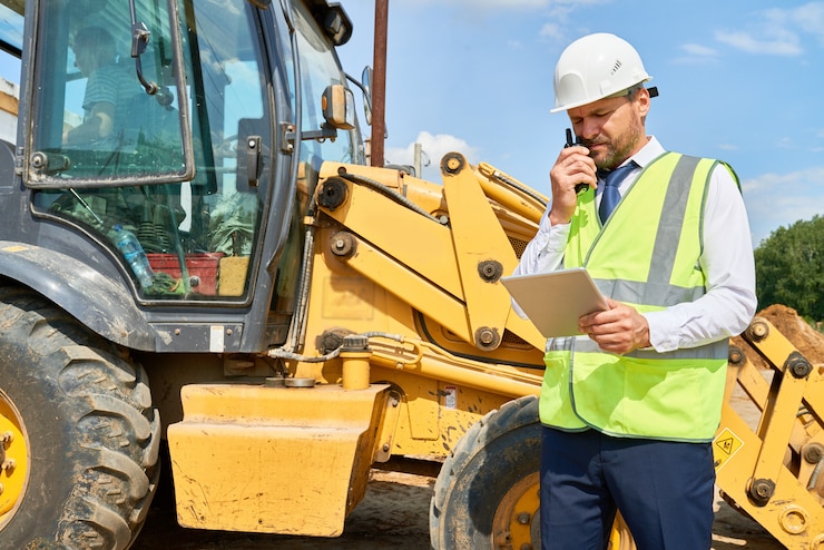 Foto supervisor de construção trabalhando no local