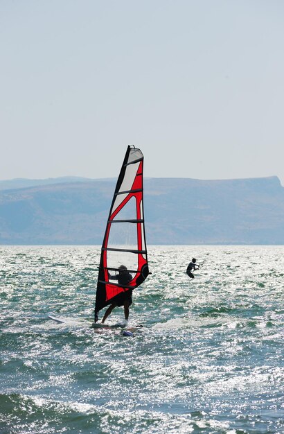 Surf en el lago Kinneret