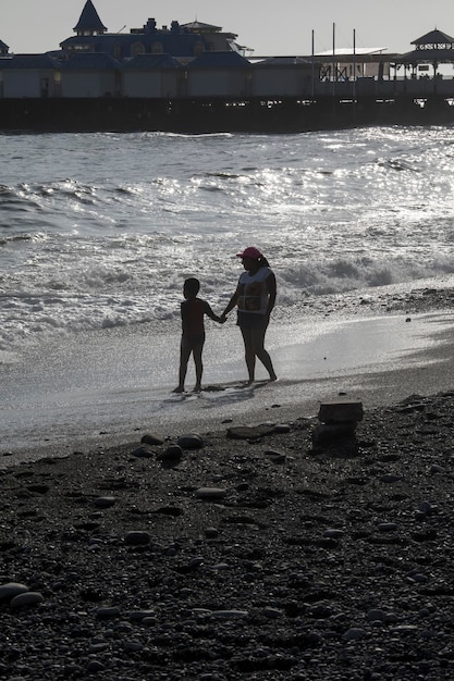 Surfer und Menschen in Peru Strand Strand Miraflores Lima