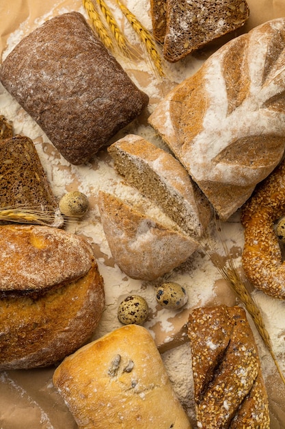 Surtido de fondo de productos de panadería centeno sin gluten