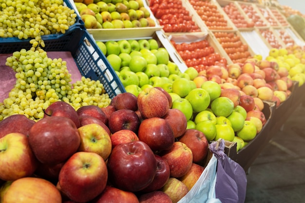 Go Fresh mercado móvil ofrece frutas y verduras frescas