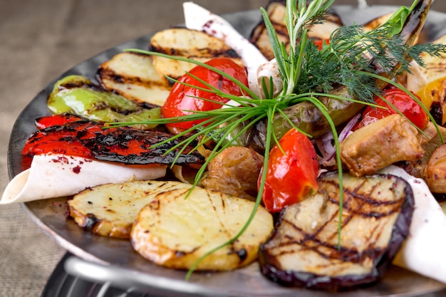 Surtido de verduras al horno