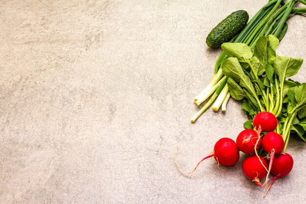 Surtido de verduras orgánicas frescas.