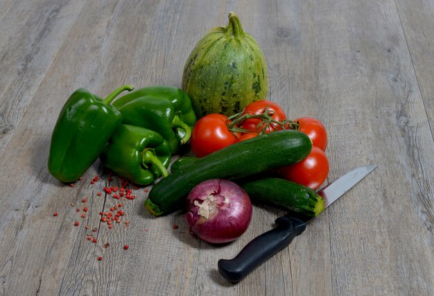 Surtido de verduras de temporada.