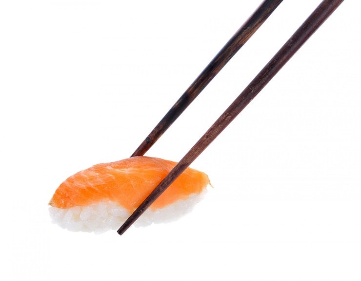 Foto sushi aislado sobre fondo blanco