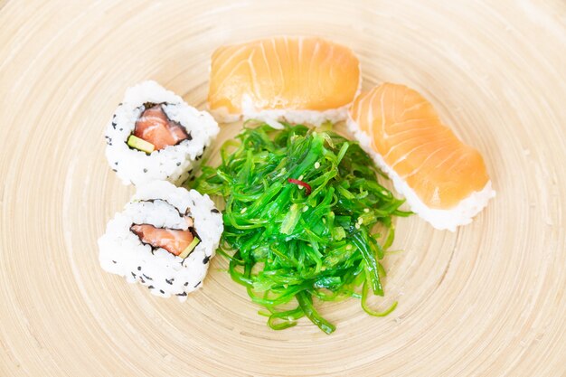 Sushi, una comida típica japonesa.