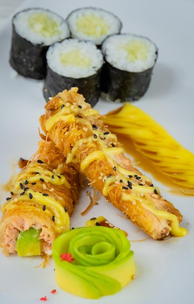 Foto sushi de comida