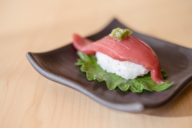 Sushi Otoro Japonés (Makuro)